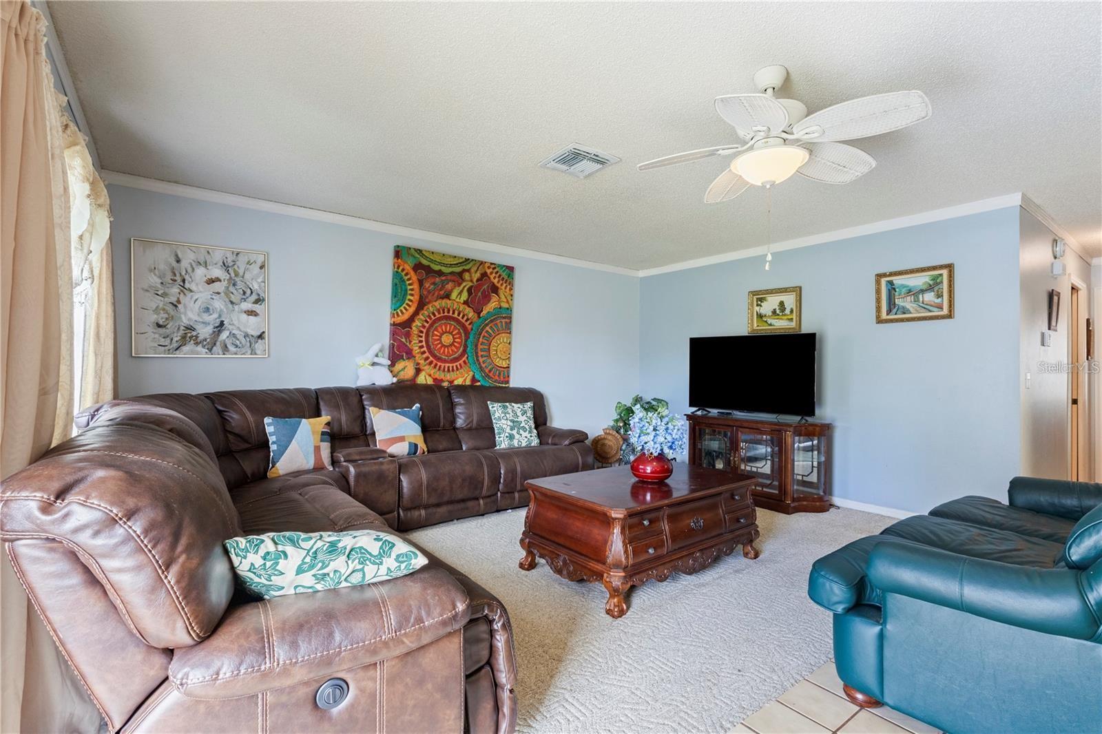 409 FELTHAM TRL #B, SUN CITY CENTER, FL — photo 9