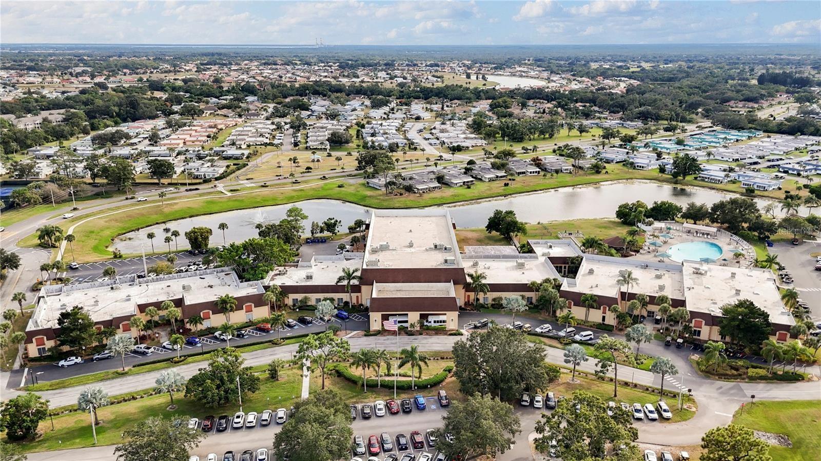 409 FELTHAM TRL #B, SUN CITY CENTER, FL — photo 24
