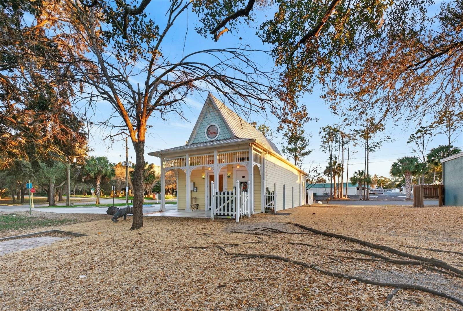 197 E CHURCH ST, DELAND, FL — photo 13