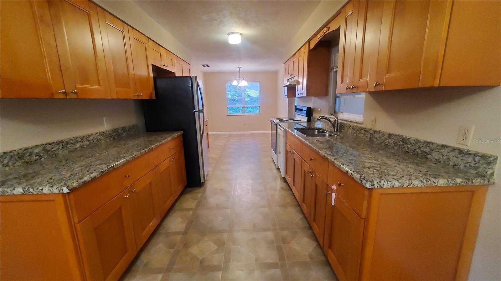 8503 SW 203RD CT, DUNNELLON, FL — photo 4
