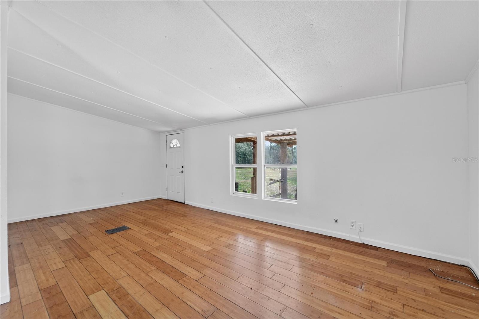 35238 MANUEL ST, WEBSTER, FL — photo 17