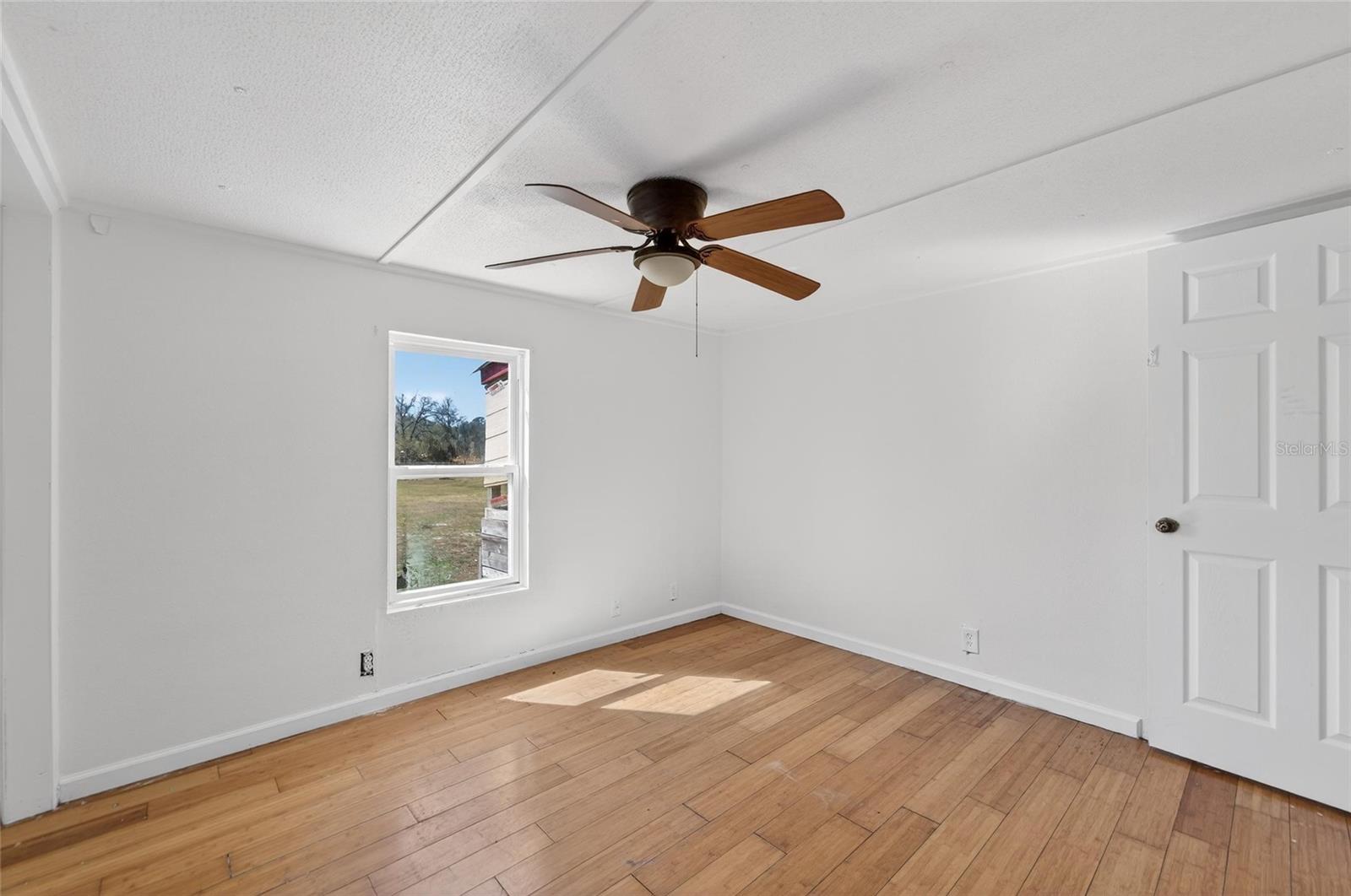 35238 MANUEL ST, WEBSTER, FL — photo 37
