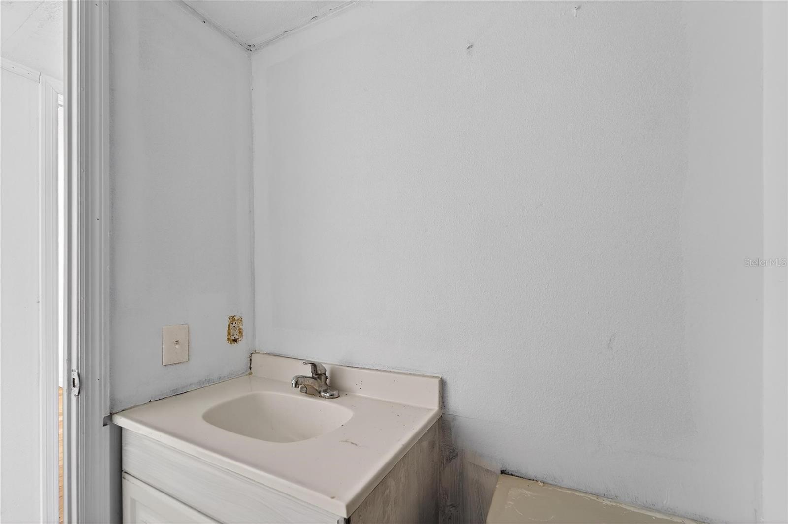 35238 MANUEL ST, WEBSTER, FL — photo 43