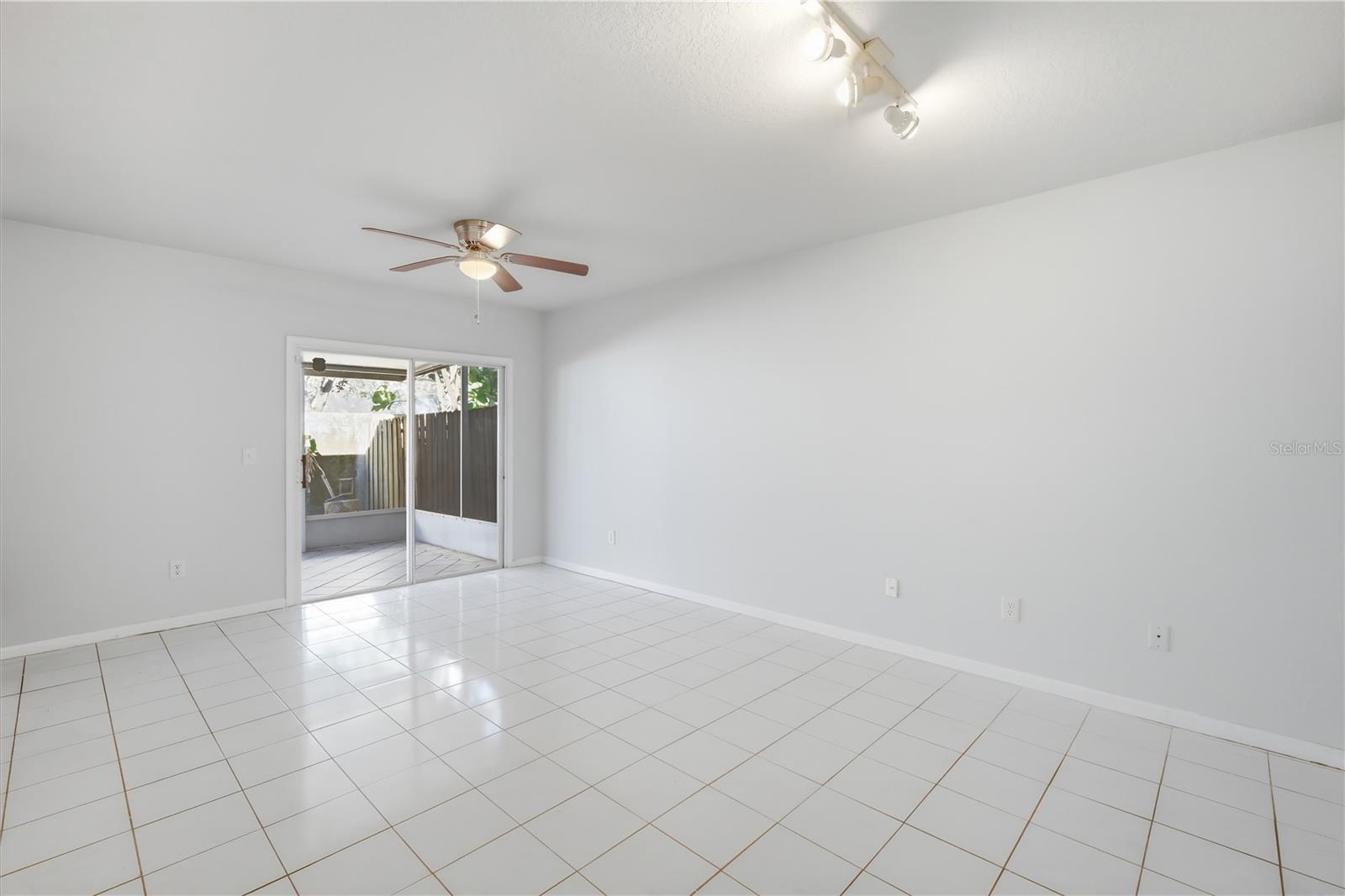 3731 W CASS ST, TAMPA, FL — photo 5
