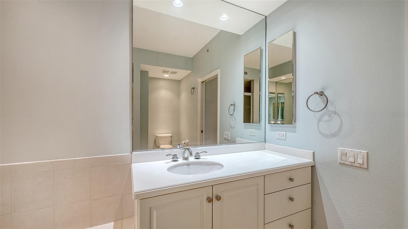 5235 PARISIENNE PL #101B28, SARASOTA, FL — photo 13