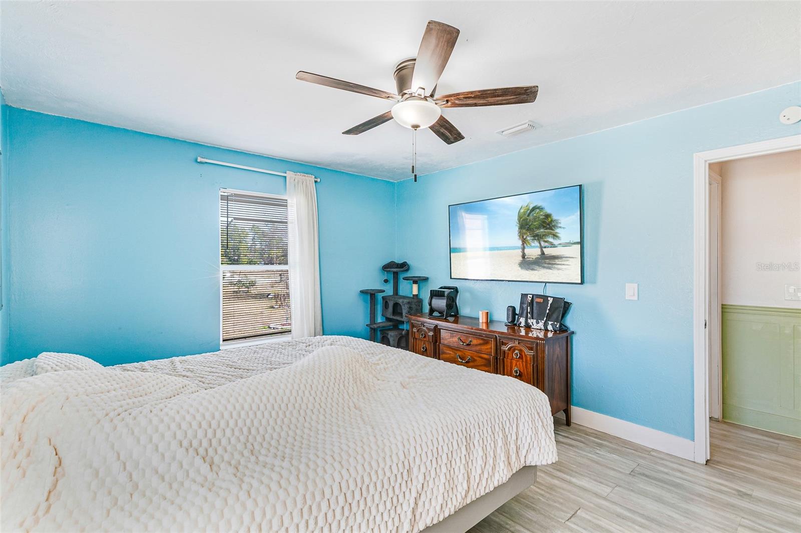 323 GREENWOOD AVE, LEHIGH ACRES, FL — photo 31