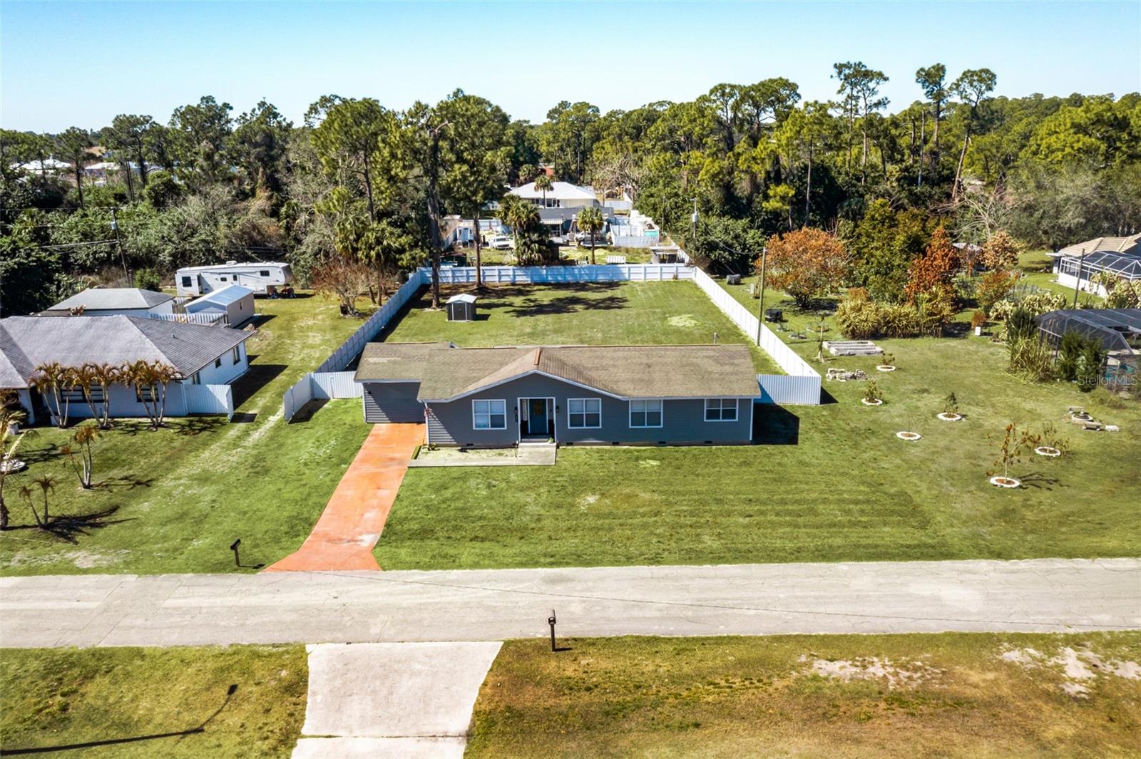 323 GREENWOOD AVE, LEHIGH ACRES, FL — photo 43