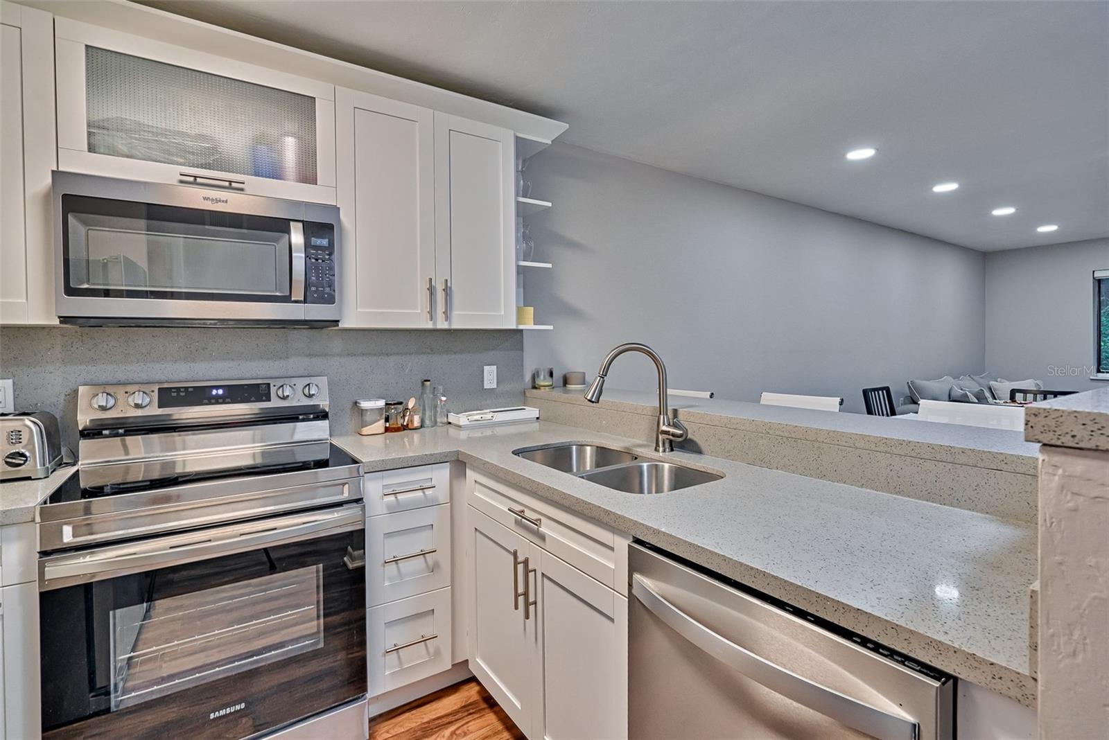 105 SE 16TH AVE #N103, GAINESVILLE, FL — photo 10