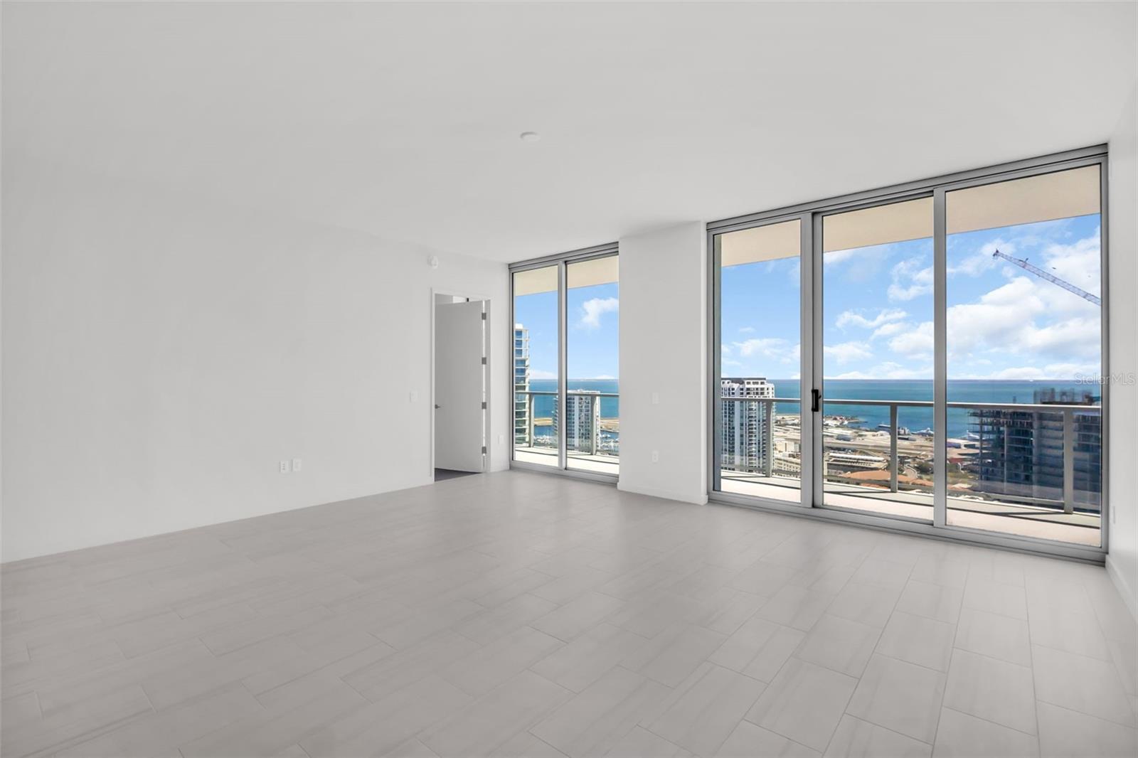 400 CENTRAL AVE #3606, ST PETERSBURG, FL — photo 17