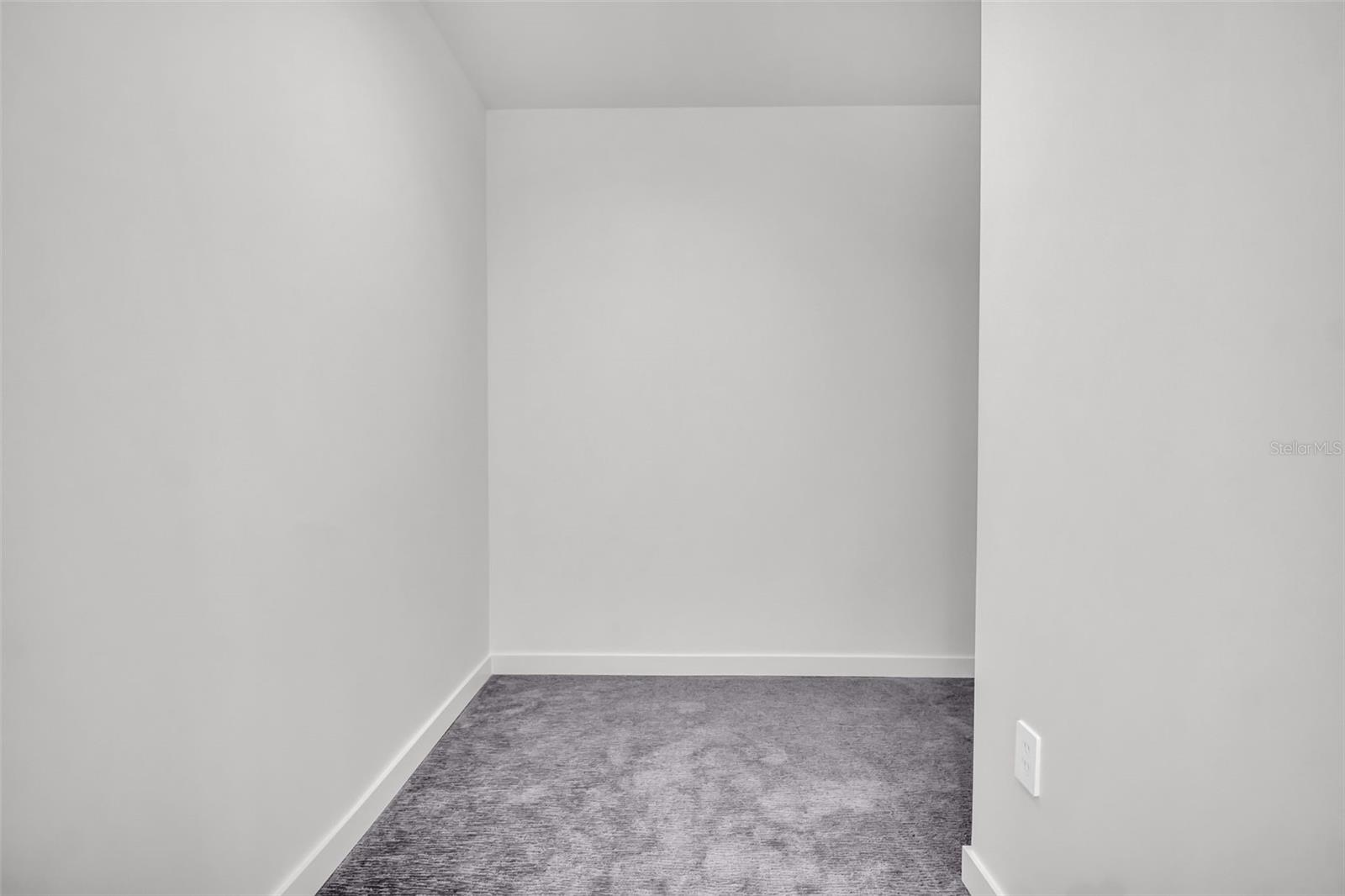 400 CENTRAL AVE #3606, ST PETERSBURG, FL — photo 25
