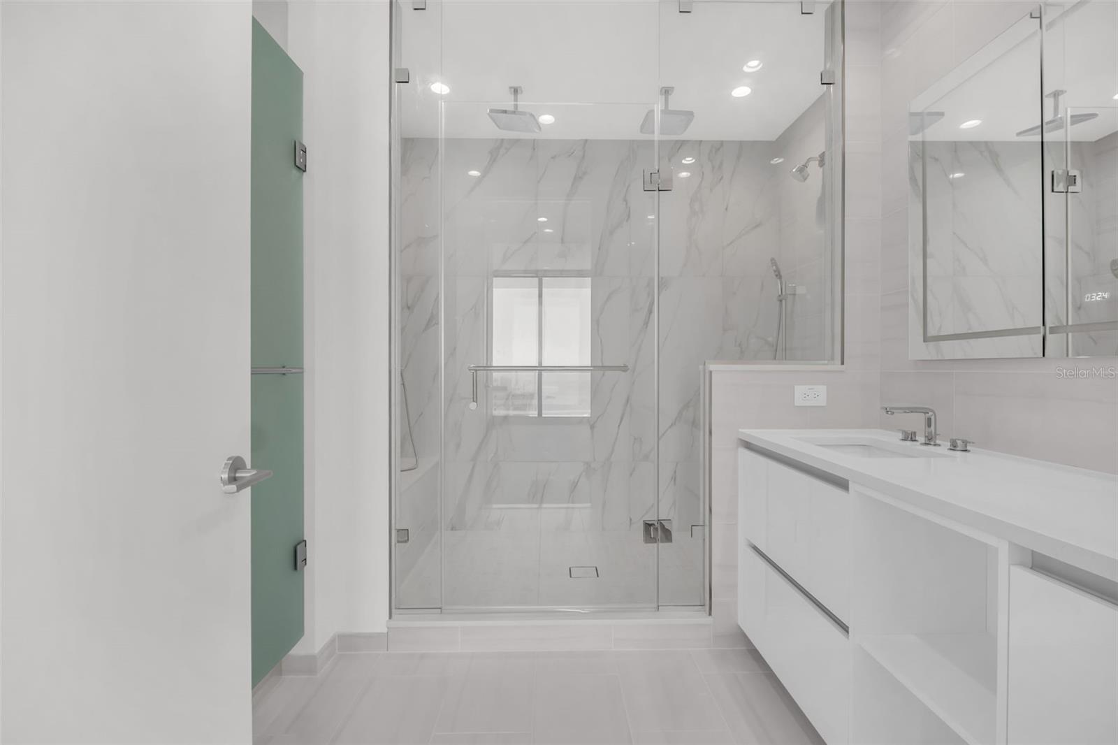 400 CENTRAL AVE #3606, ST PETERSBURG, FL — photo 26