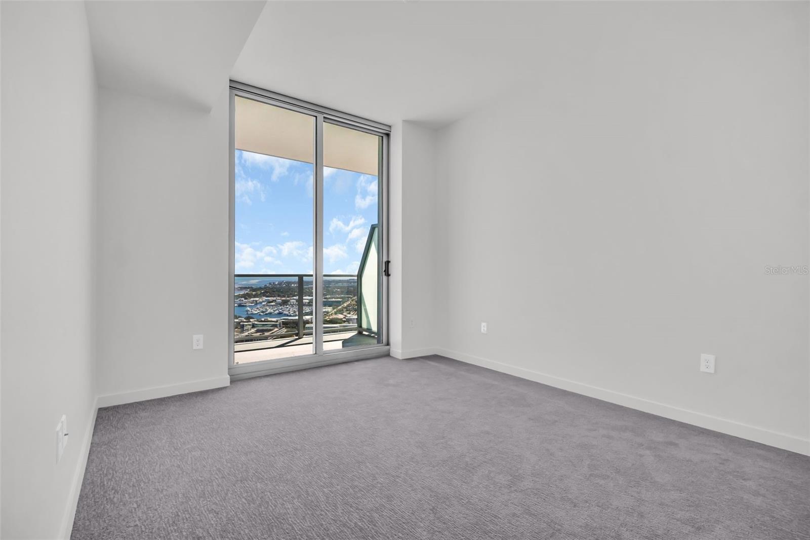 400 CENTRAL AVE #3606, ST PETERSBURG, FL — photo 33