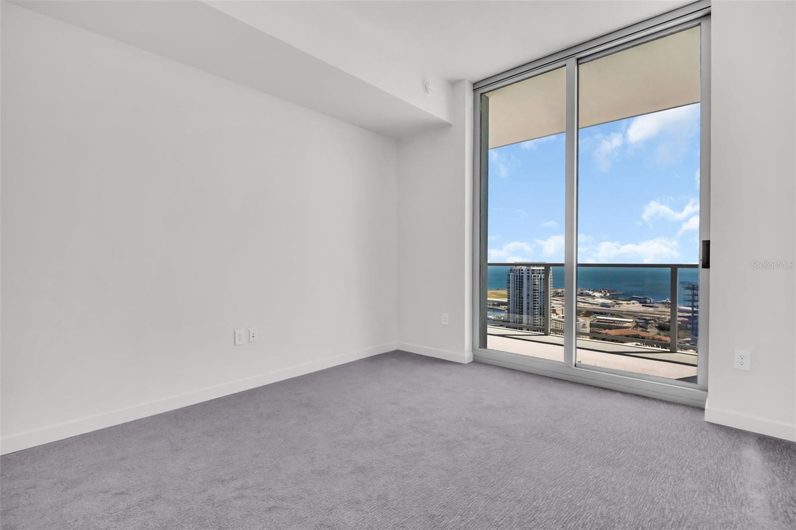 400 CENTRAL AVE #3606, ST PETERSBURG, FL — photo 34