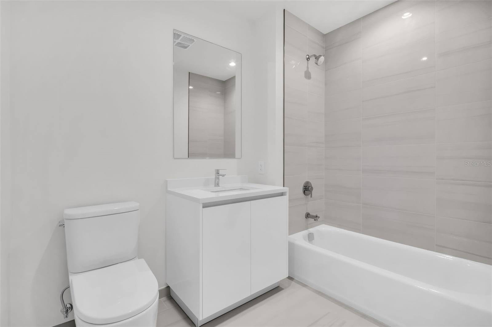 400 CENTRAL AVE #3606, ST PETERSBURG, FL — photo 37