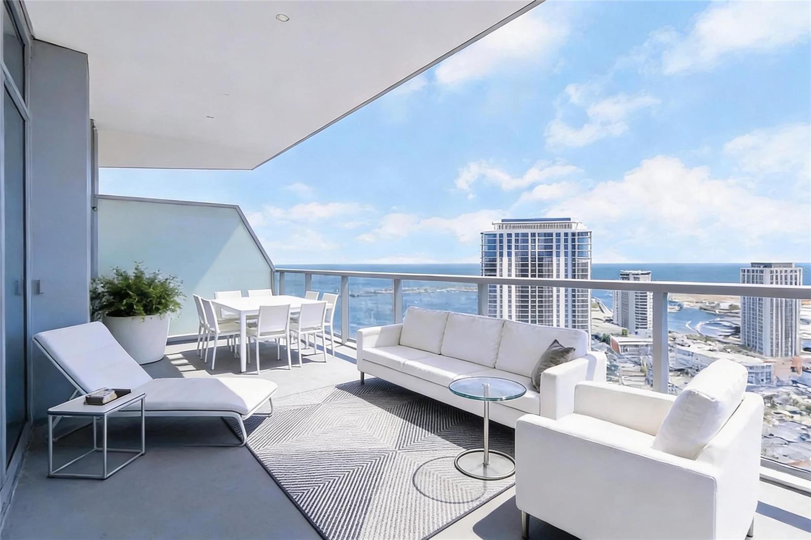 400 CENTRAL AVE #3606, ST PETERSBURG, FL — photo 2