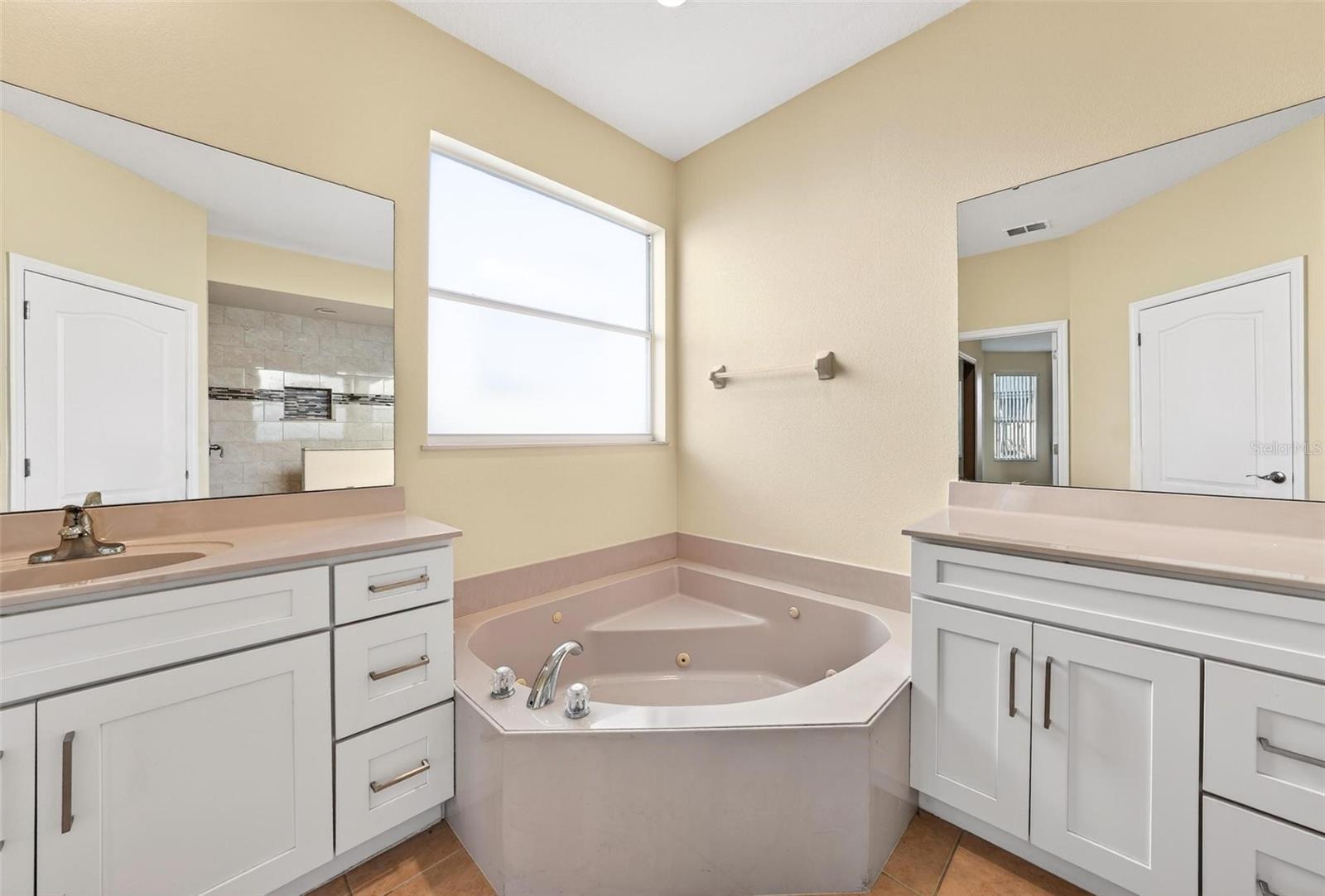 18172 THORNHILL GRAND CIR, ORLANDO, FL — photo 40