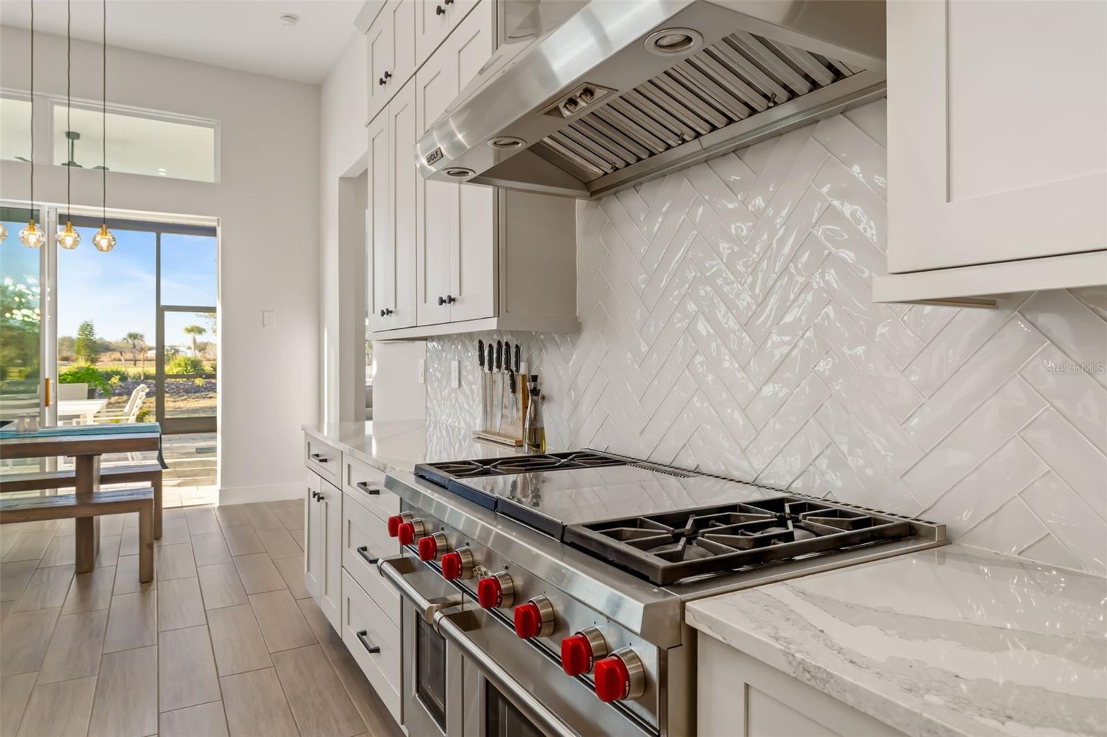 4677 ANTRIM DR, SARASOTA, FL — photo 15