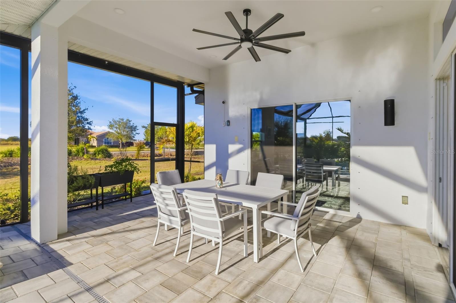 4677 ANTRIM DR, SARASOTA, FL — photo 57