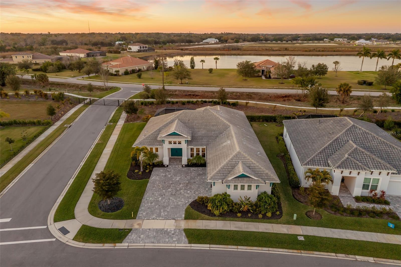 4677 ANTRIM DR, SARASOTA, FL — photo 82