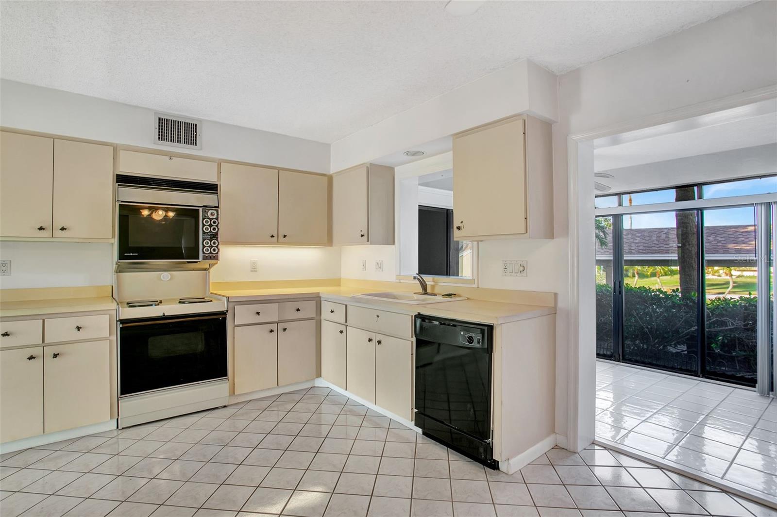 8734 54TH AVE W #8734, BRADENTON, FL — photo 36