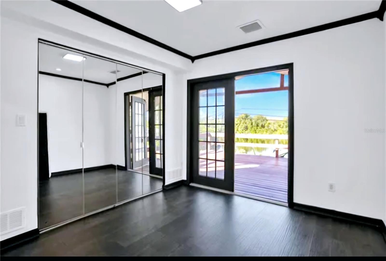5564 N 63RD WAY N, ST PETERSBURG, FL — photo 11