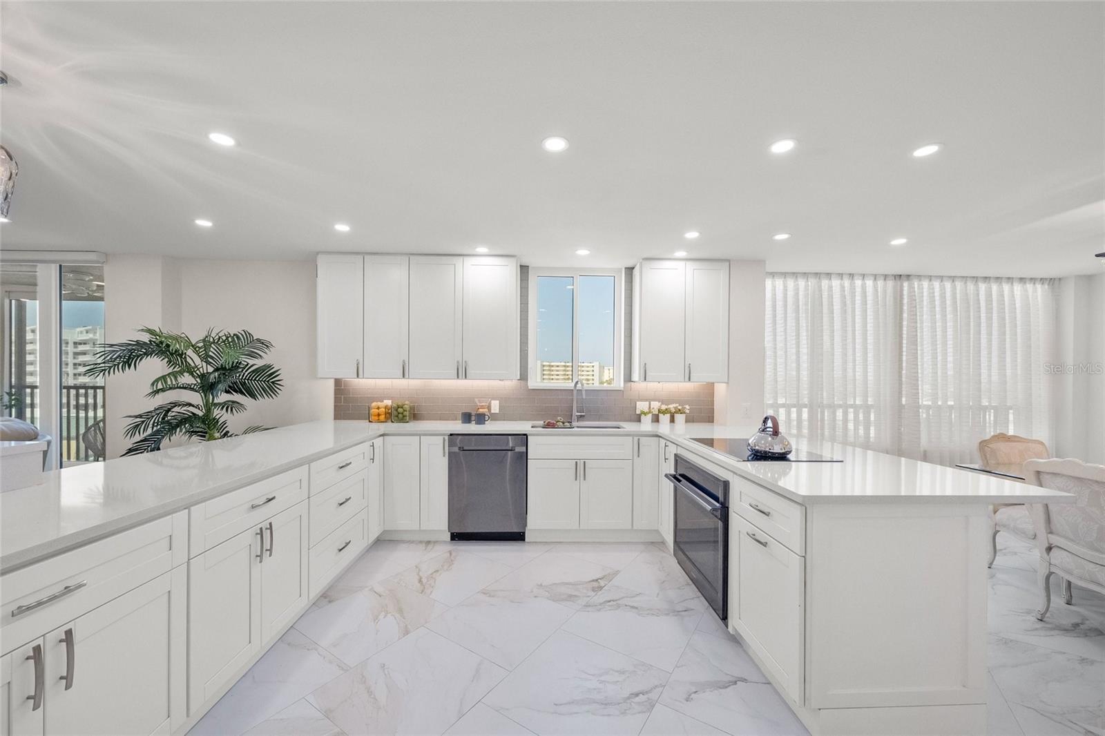 5880 MIDNIGHT PASS RD #511, SARASOTA, FL — photo 23