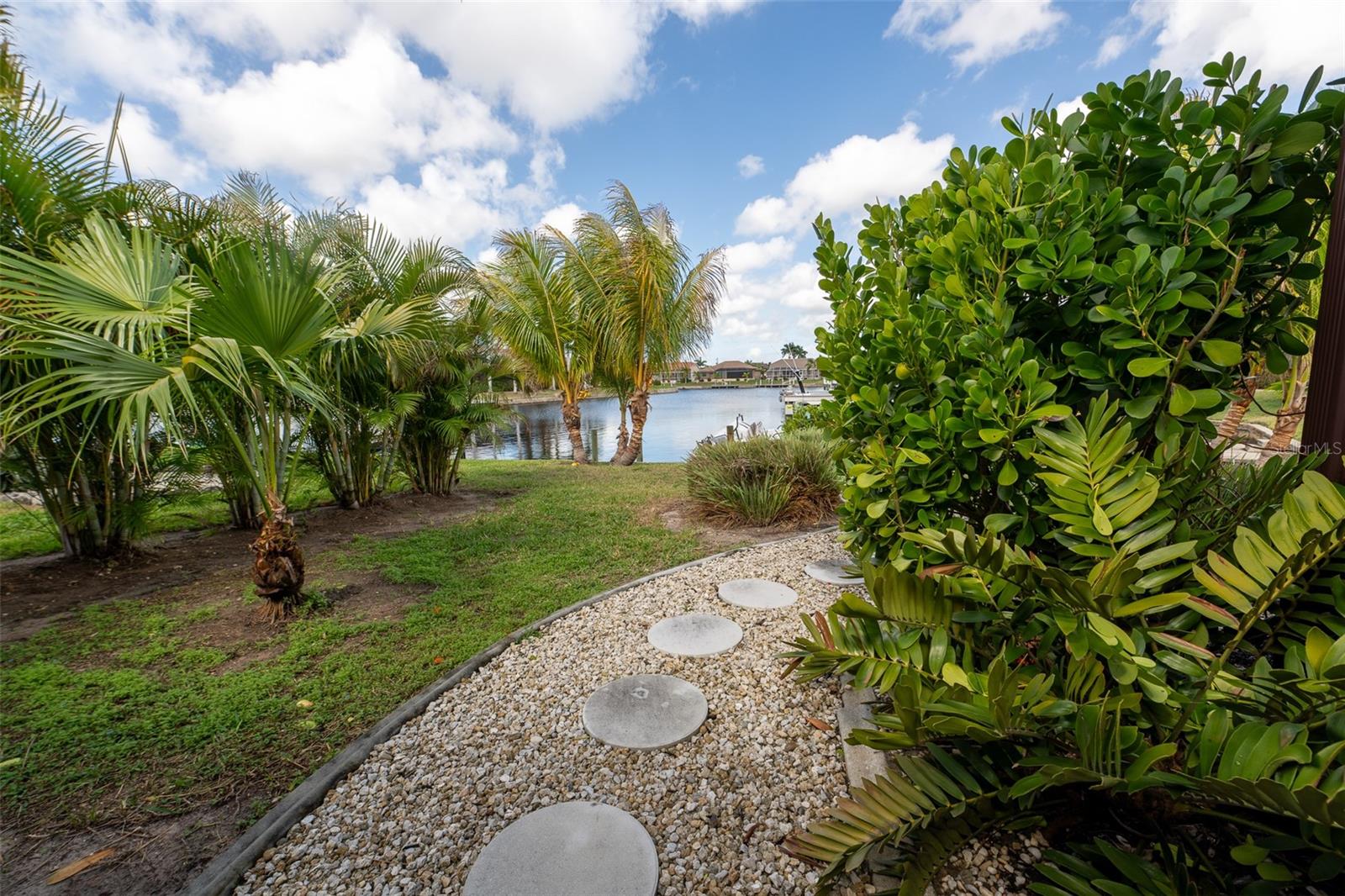 376 PORTOFINO DR, PUNTA GORDA, FL — photo 26