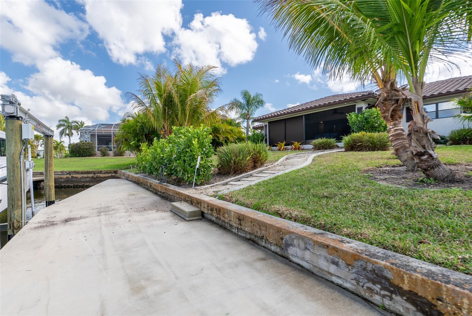 376 PORTOFINO DR, PUNTA GORDA, FL — photo 30
