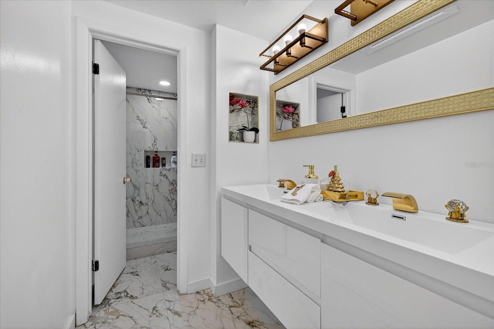 7613 RUSTIC DR, TAMPA, FL — photo 17