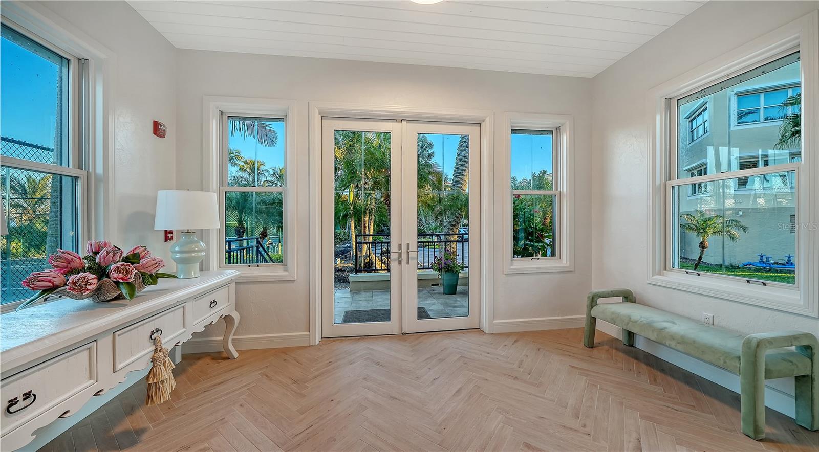 2165 GULF OF MEXICO DR #115, LONGBOAT KEY, FL — photo 49