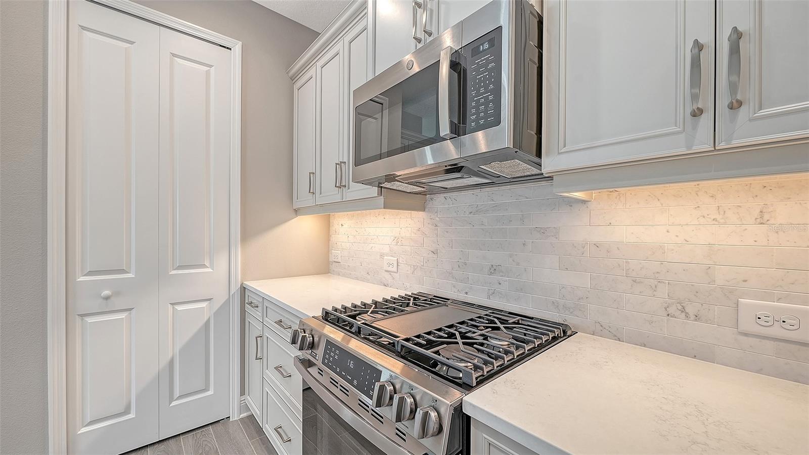 2118 SYLVESTER PALM LN, BRADENTON, FL — photo 19