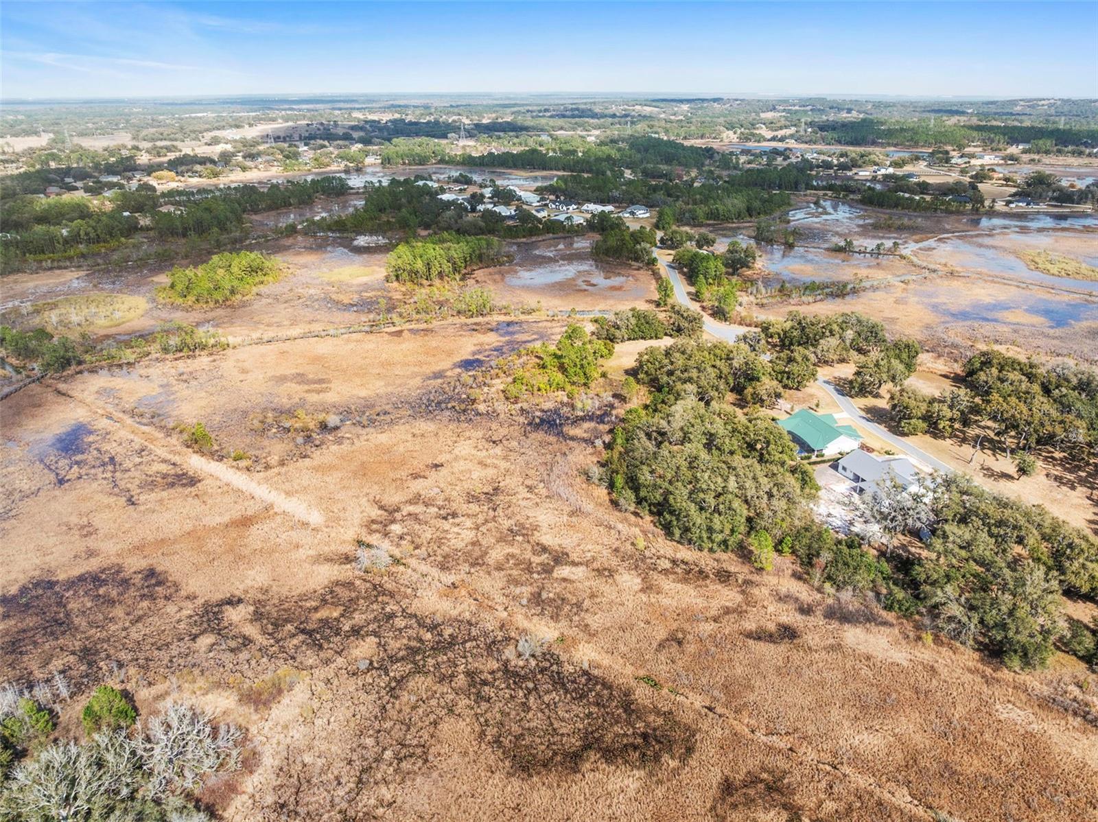 446 LONG AND WINDING RD, HOWEY IN THE HILLS, FL — photo 35