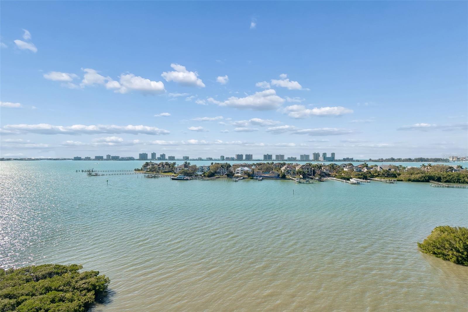 4 BELLEVIEW BLVD #701, BELLEAIR, FL — photo 2