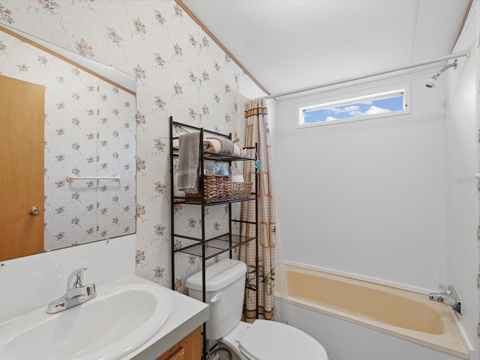6419 W RICHARD DR, WEEKI WACHEE, FL — photo 32