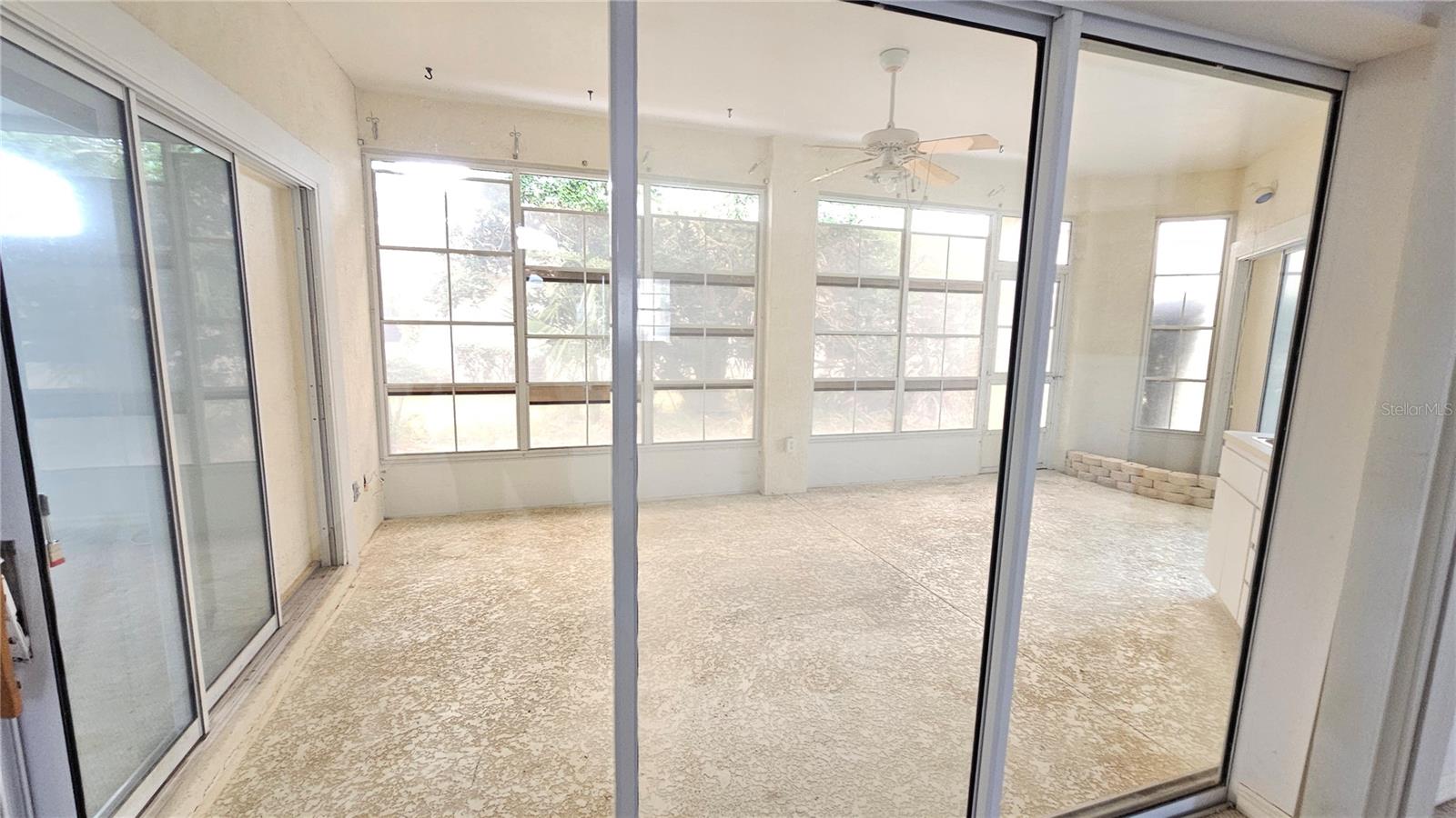 21516 CASTLE VIEW CT, LEESBURG, FL — photo 25