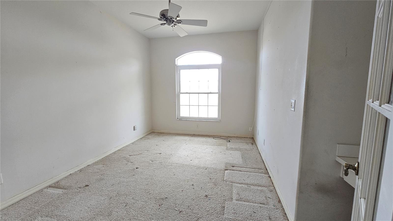 21516 CASTLE VIEW CT, LEESBURG, FL — photo 34