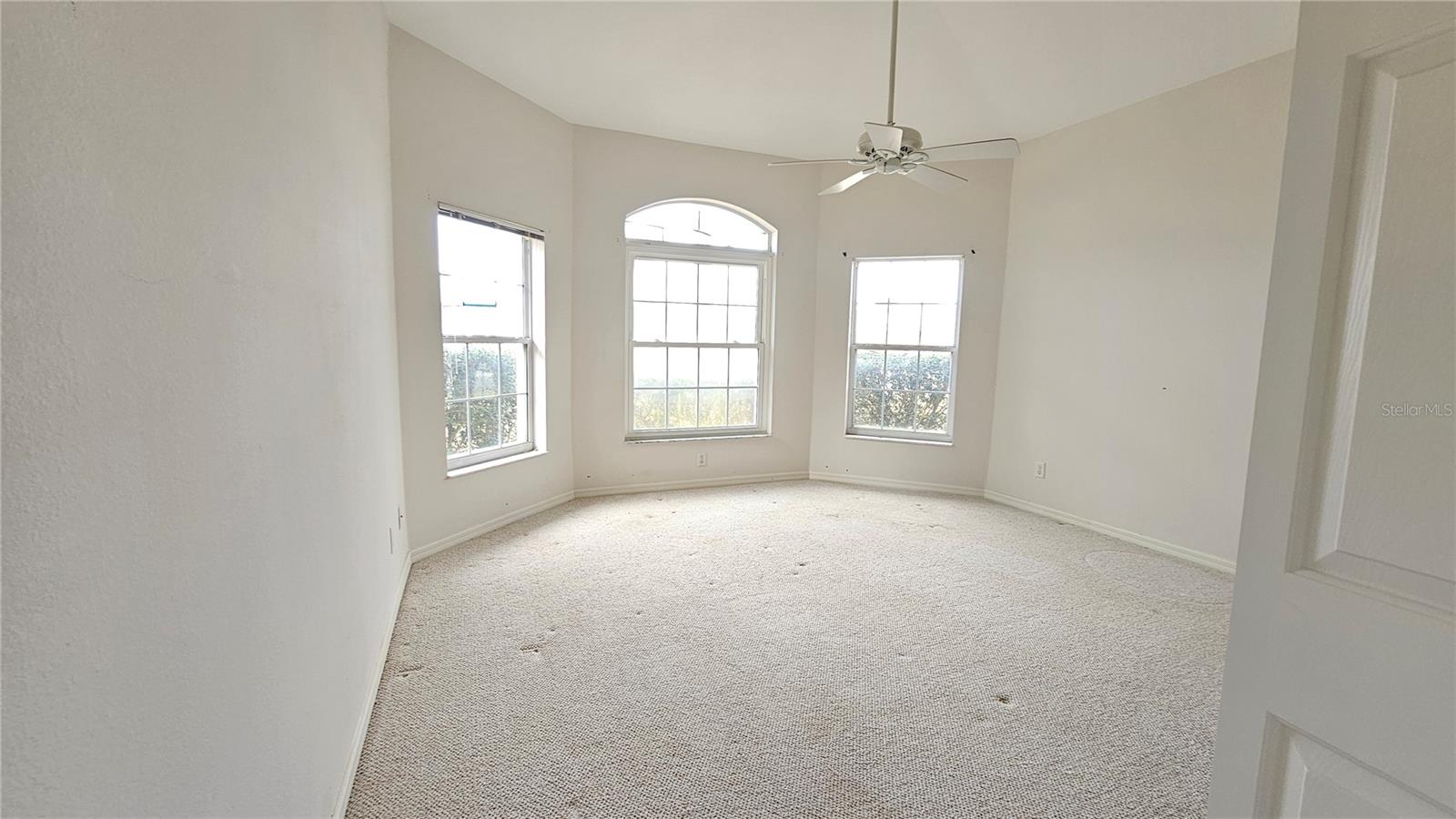 21516 CASTLE VIEW CT, LEESBURG, FL — photo 38