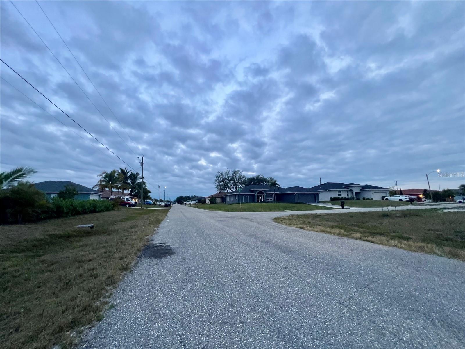 1903 NE 10TH AVE, CAPE CORAL, FL — photo 2