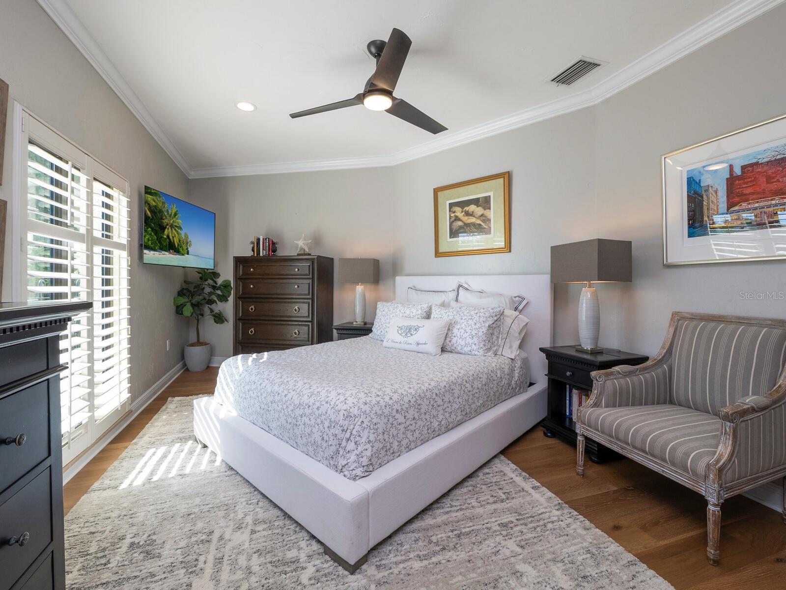 319 BIRD KEY DR, SARASOTA, FL — photo 34