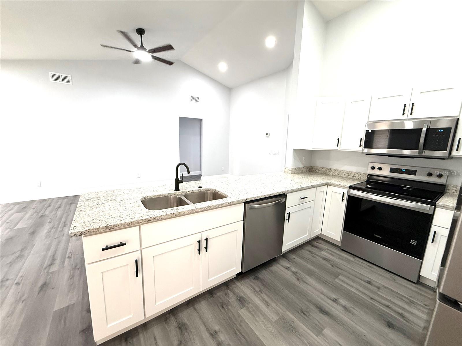 2419 LIELA LEE CT, OCOEE, FL — photo 9