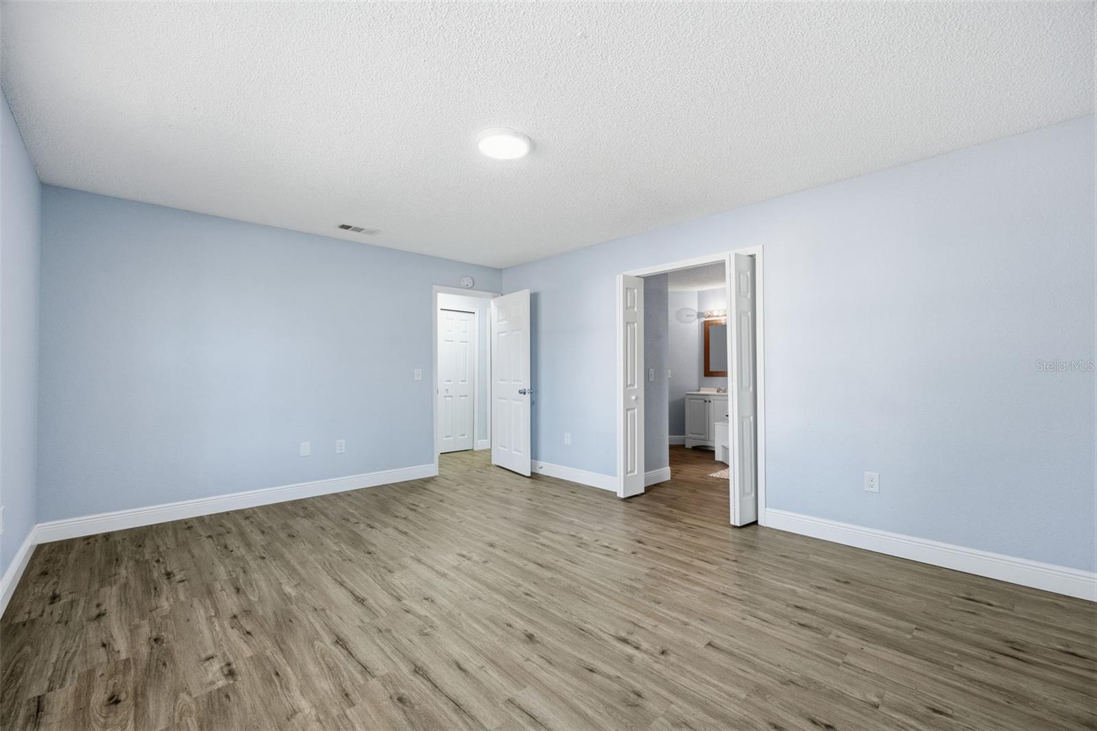 33710 LINDA LN, LEESBURG, FL — photo 49