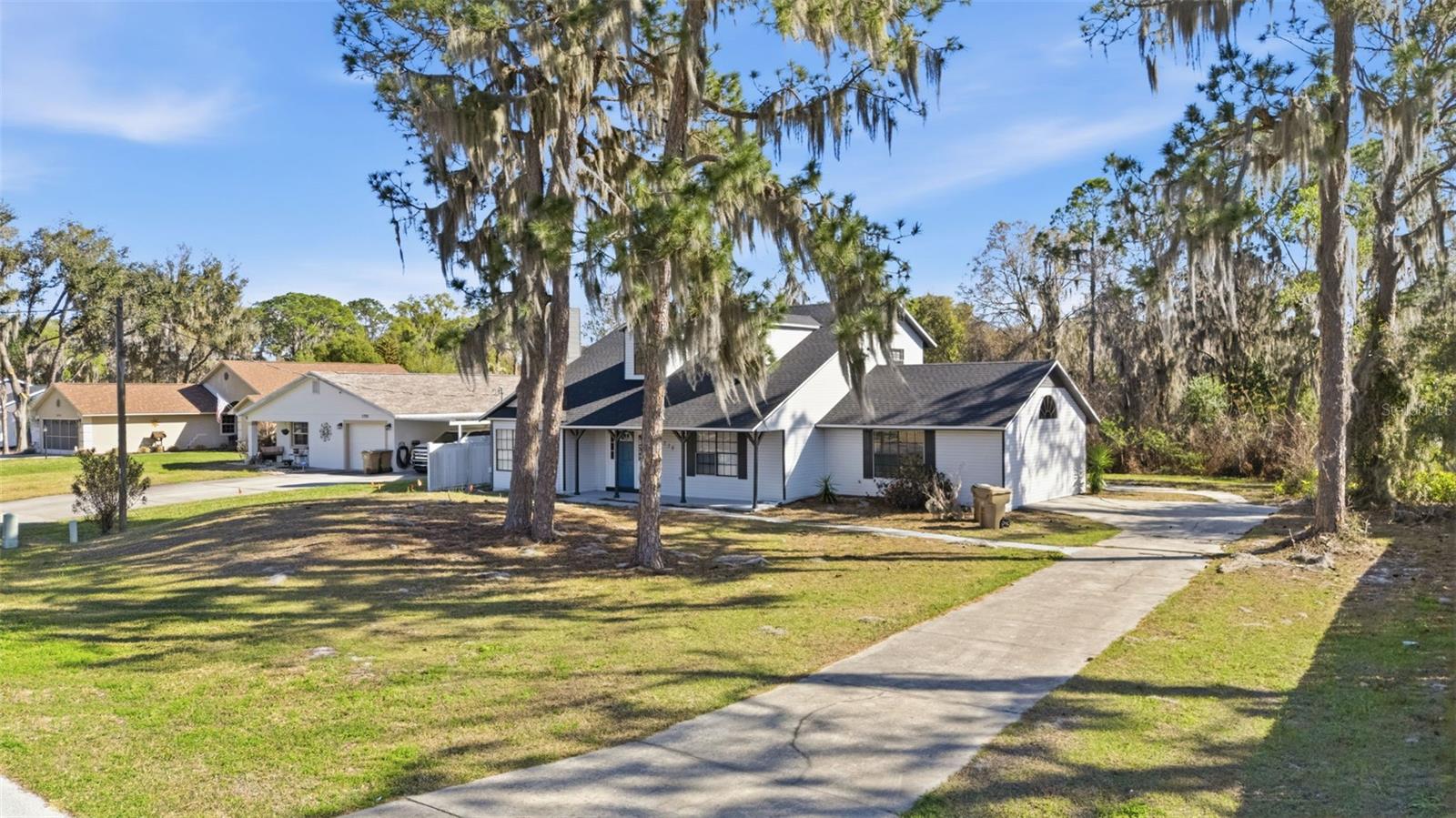 33710 LINDA LN, LEESBURG, FL — photo 82