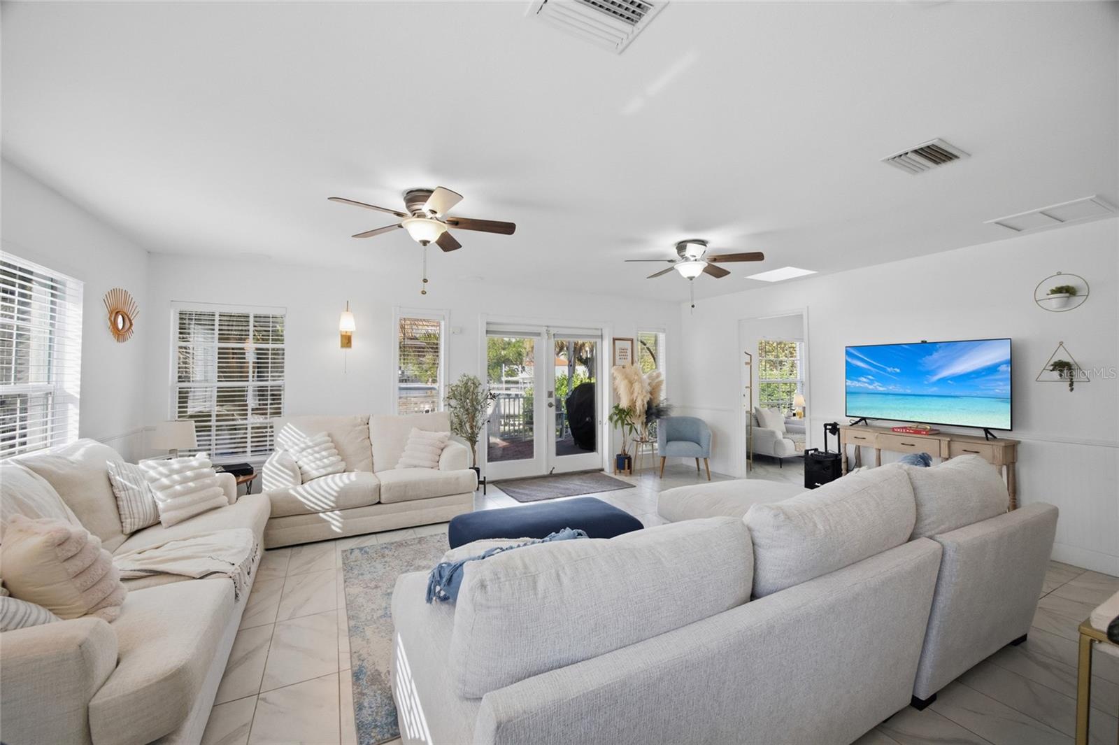 1801 BAYOU GRANDE BLVD NE, ST PETERSBURG, FL — photo 12