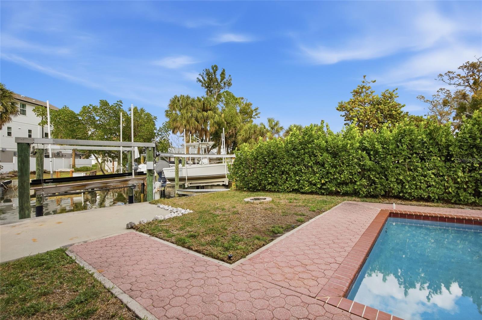 1801 BAYOU GRANDE BLVD NE, ST PETERSBURG, FL — photo 33
