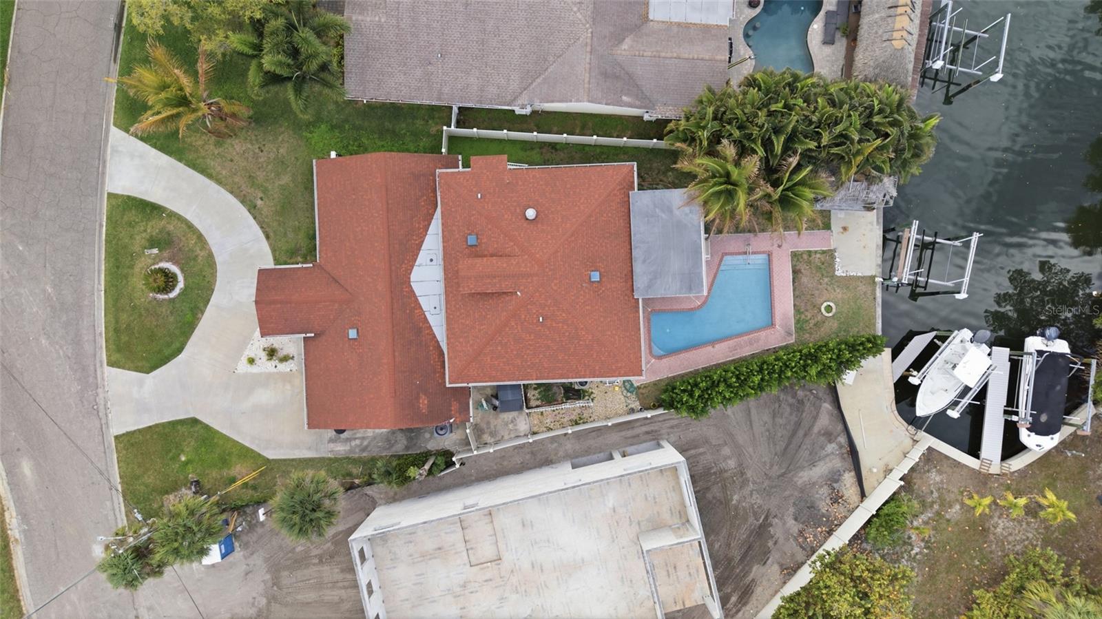 1801 BAYOU GRANDE BLVD NE, ST PETERSBURG, FL — photo 35