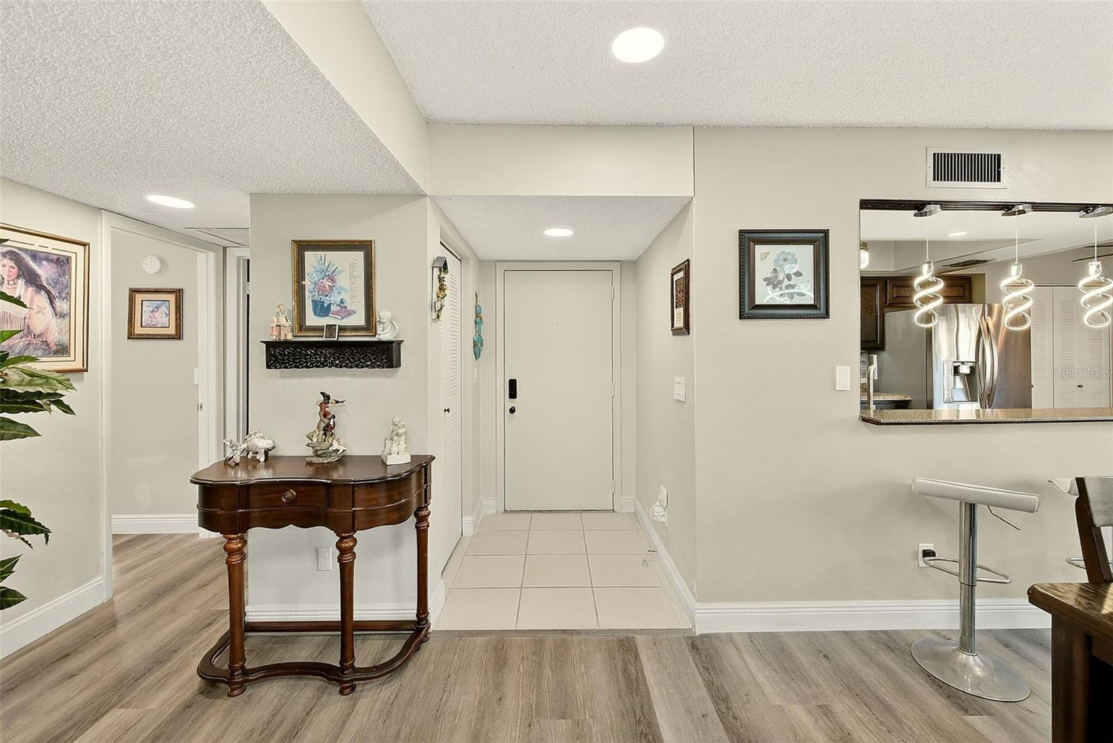 700 STARKEY RD #1216, LARGO, FL — photo 3