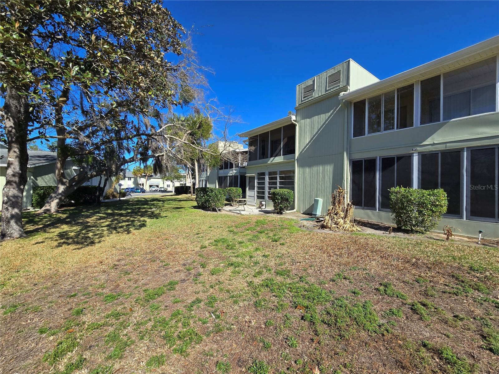 633 SILVER PASS #B, OCALA, FL — photo 22