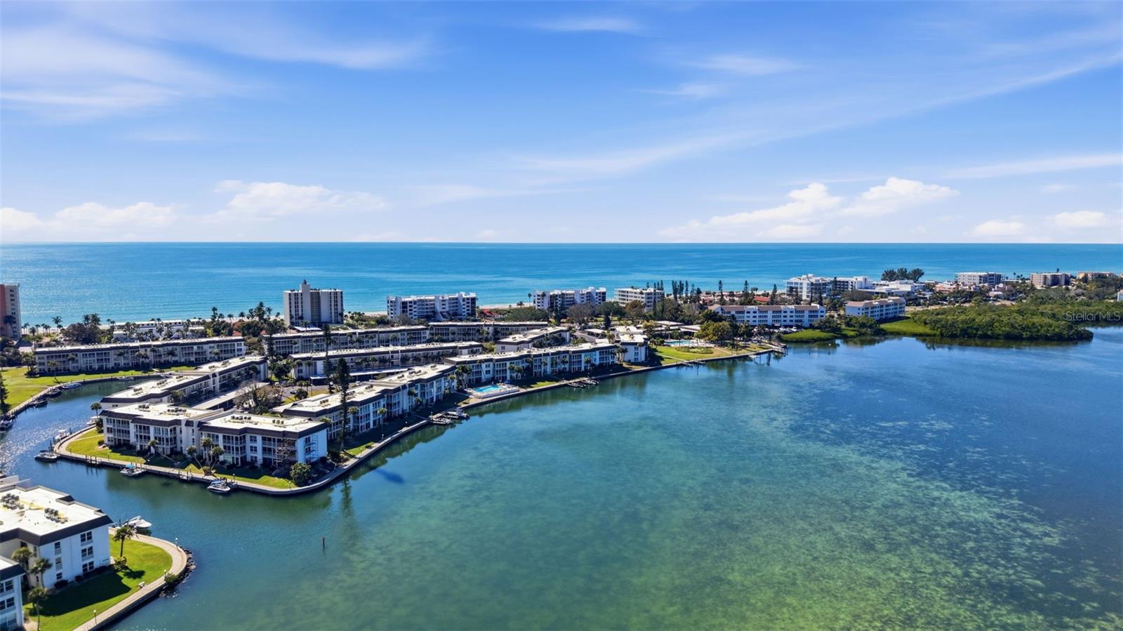 4440 EXETER DR #106, LONGBOAT KEY, FL