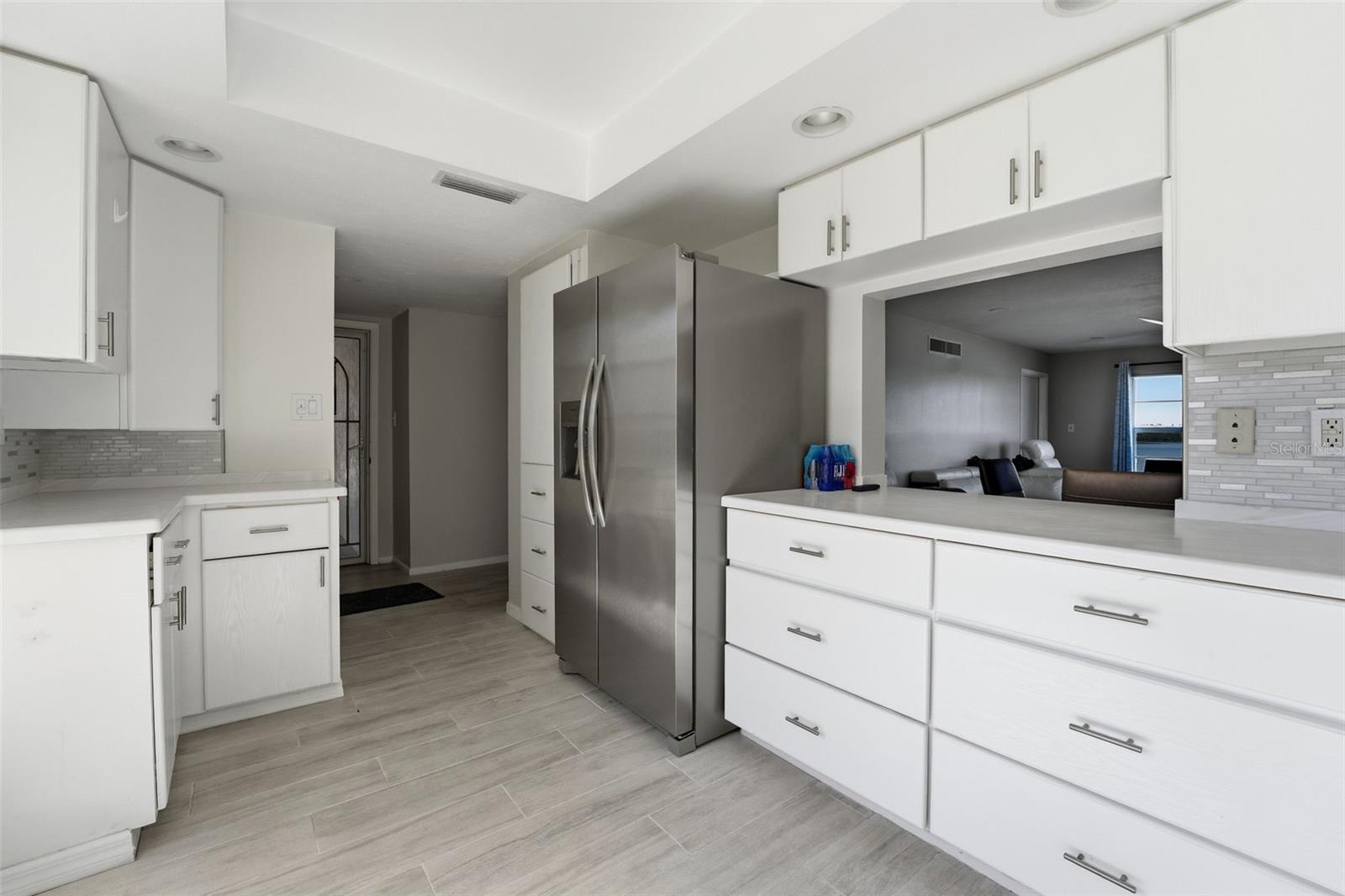 4440 EXETER DR #106, LONGBOAT KEY, FL — photo 5