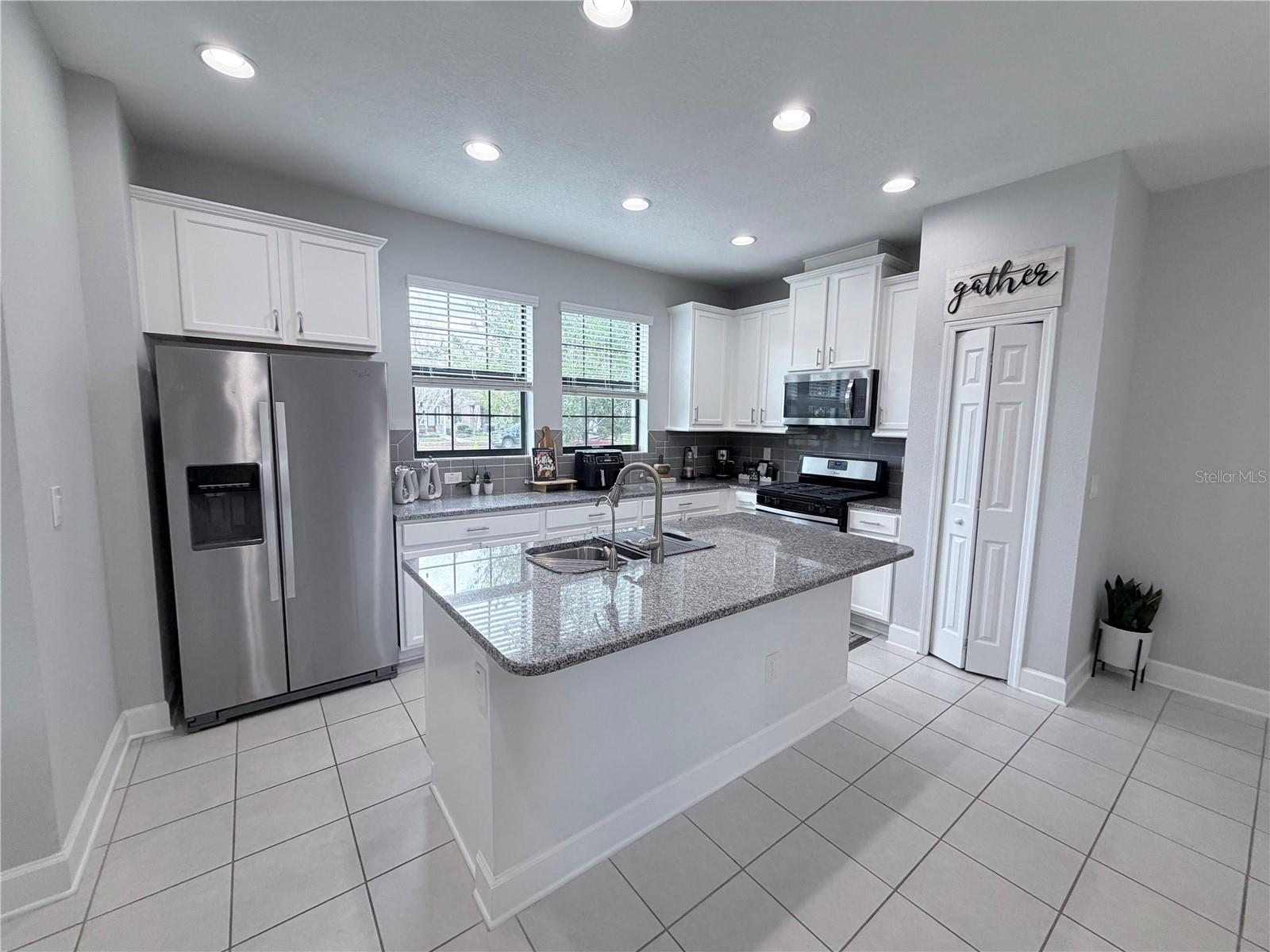 5824 CIRCA FISHHAWK BLVD, LITHIA, FL — photo 4